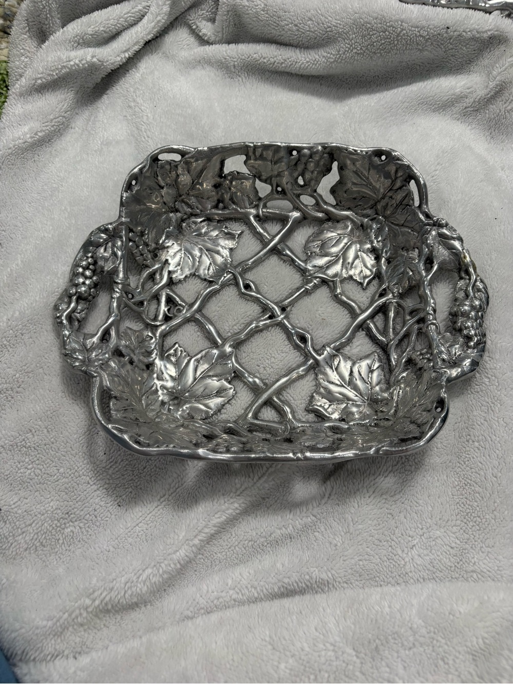 Vintage Cast Aluminum Grape & Vine Lattice Basket Bowl